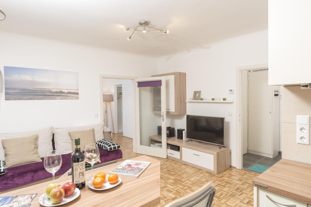 Hideaway Am Tabor Apartment Wina Bagian luar foto